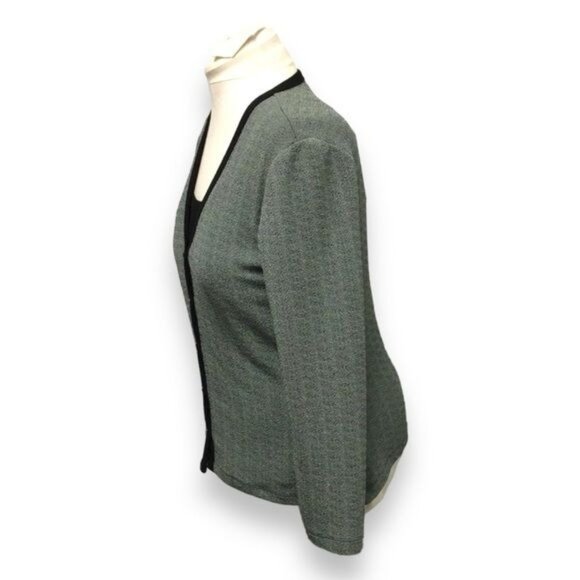 CDC Vintage Women’s Long Sleeve Button Front Pullover Knit Top, Gray, size 12P - Picture 2 of 5